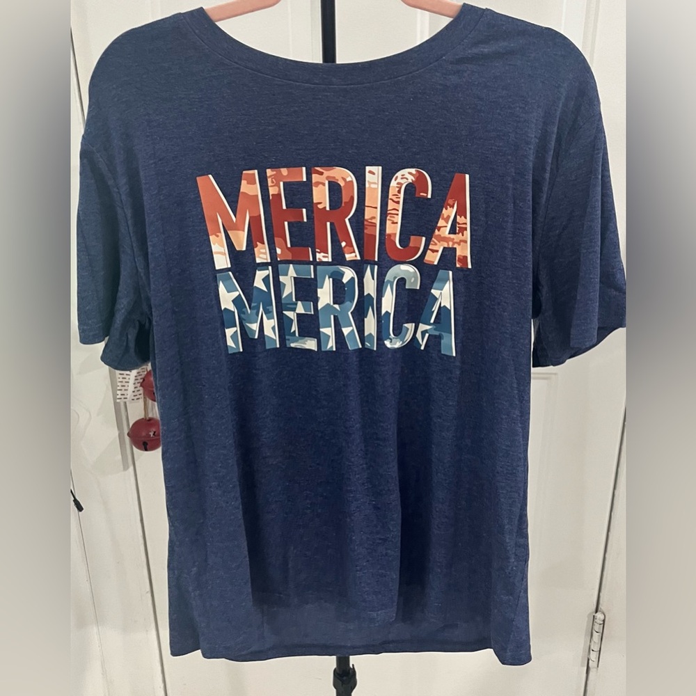 Blue Graphic T-Shirt with 'MERICA' Print